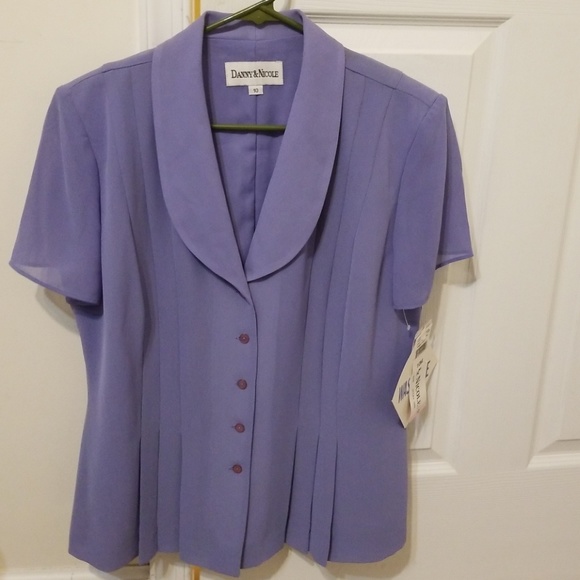 $5 ITEM. Lavender maxi skirt and top - Picture 5 of 8